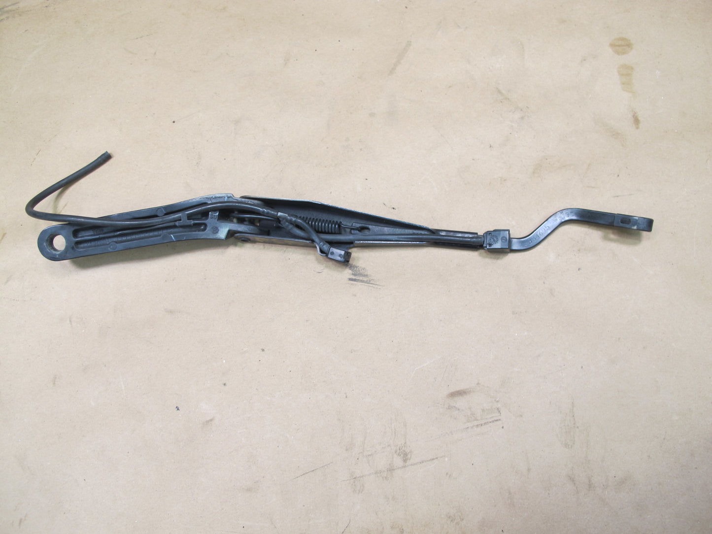 06-09 Pontiac Solstice Set of 2 Front Left & Right Wiper Arm OEM