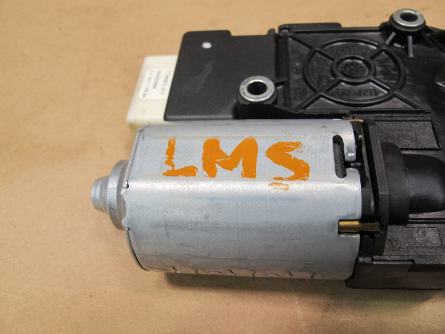 07-13 Mercedes W221 S-class Sunroof Motor Drive Unit 2219066000 OEM