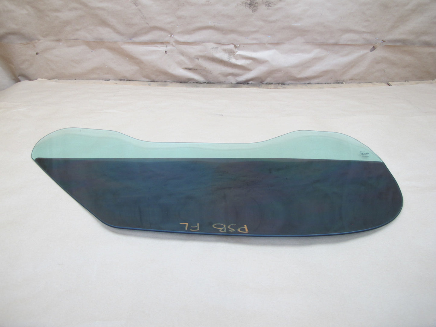 06-09 Pontiac Solstice Left Driver Door Glass Window OEM