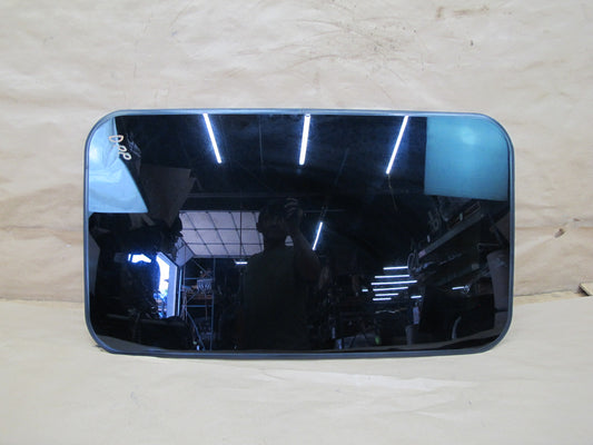 2010-2016 Porsche Panamera 970 Front Upper Sunroof Moon Roof Window Glass