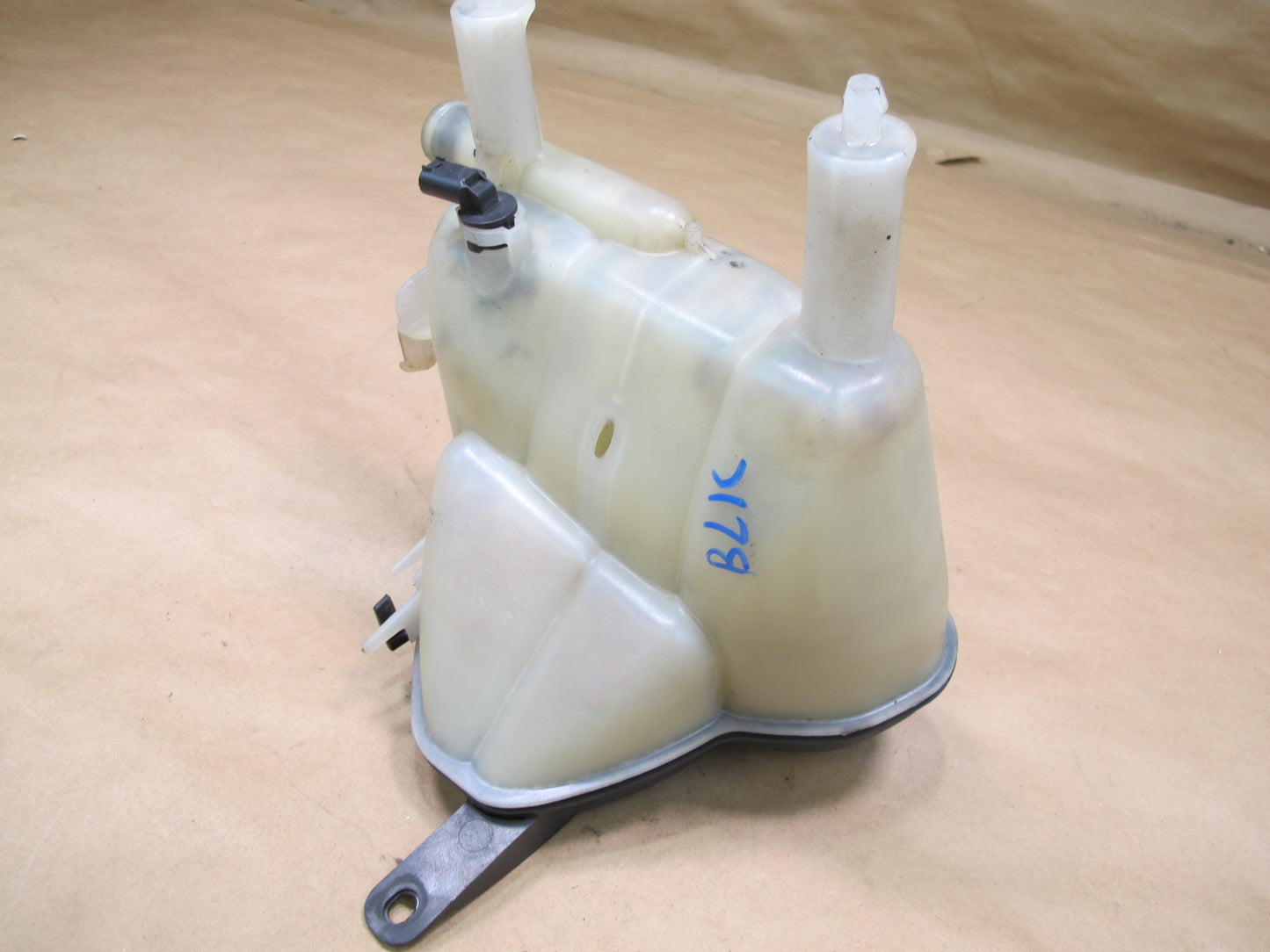 05-11 Mercedes R171 SLK Engine Coolant Expansion Overflow Reservoir Tank OEM