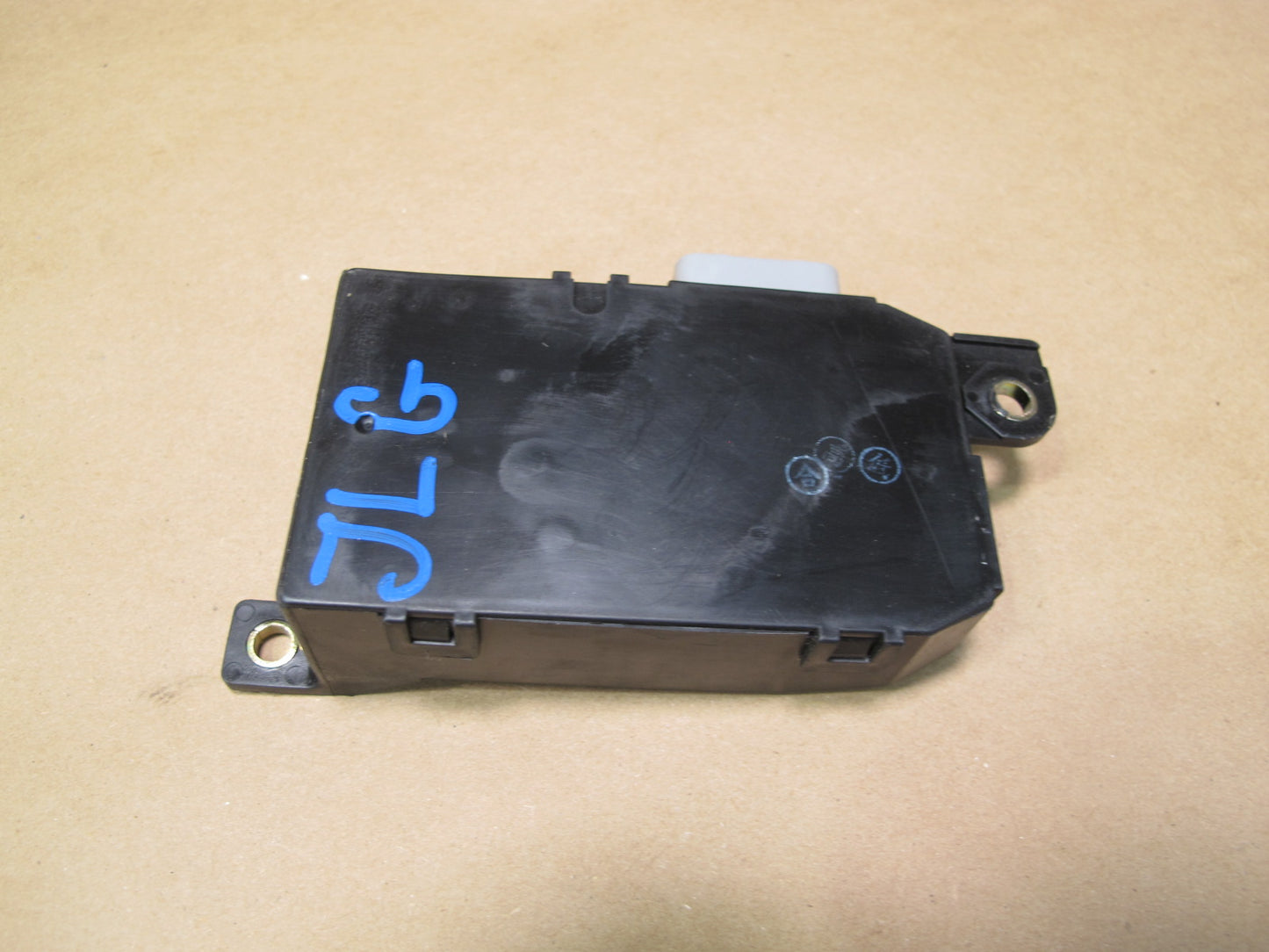 98-05 Lexus JZS160 GS300 GS400 Tilt & Telescopic Steering Control Module OEM