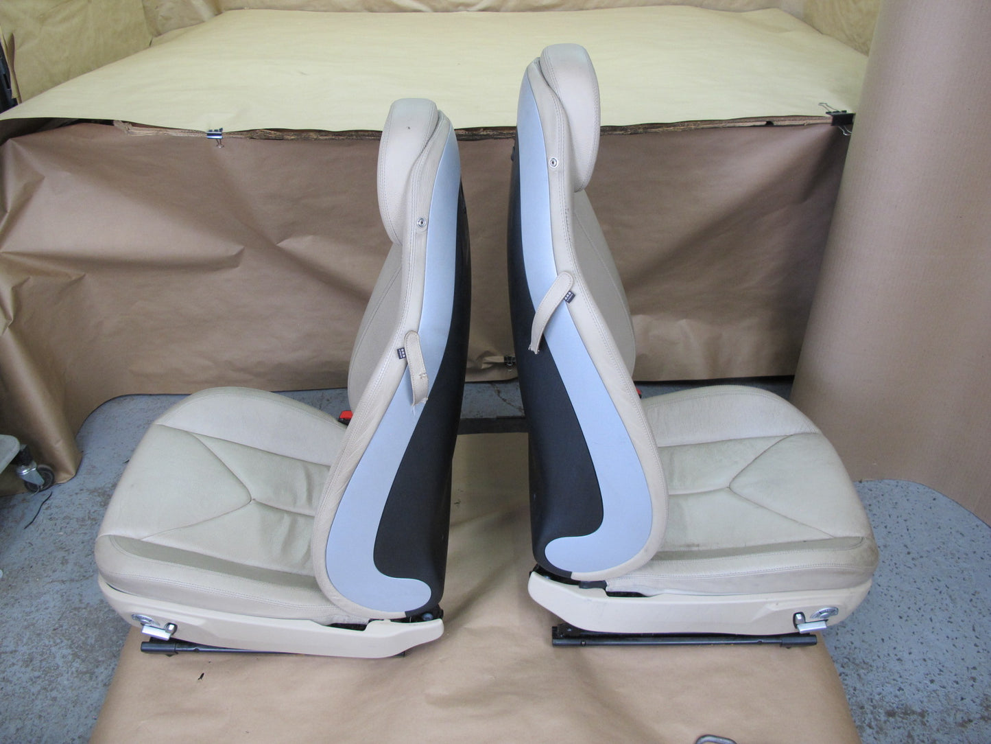 05-06 Mercedes R171 SLK Front Left Right Memory Heated Leather Seat Set OEM