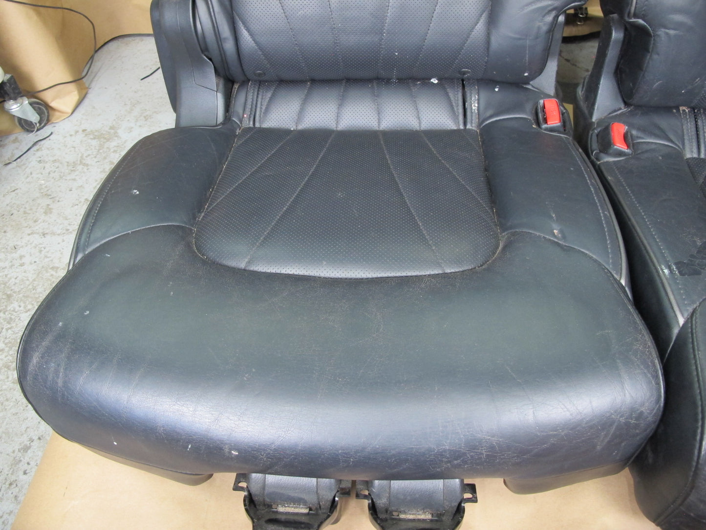 2011-2017 Infiniti QX56 QX80 Rear Left & Right 2ND ROW Leather Seat