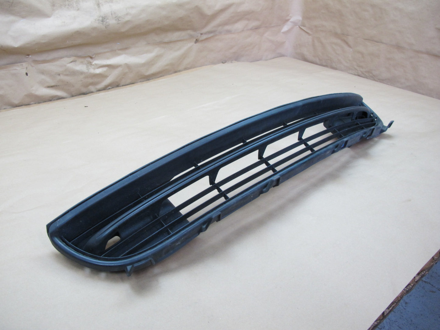 2010-2013 Porsche Panamera 970 Front Bumper Lower Center Grille 97050554302