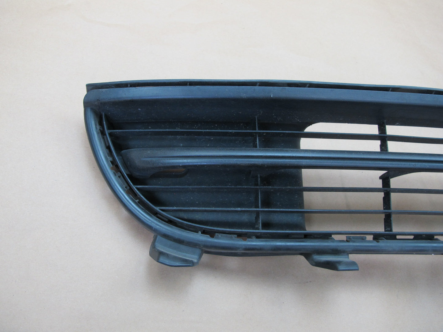 2010-2013 Porsche Panamera 970 Front Bumper Lower Center Grille 97050554302