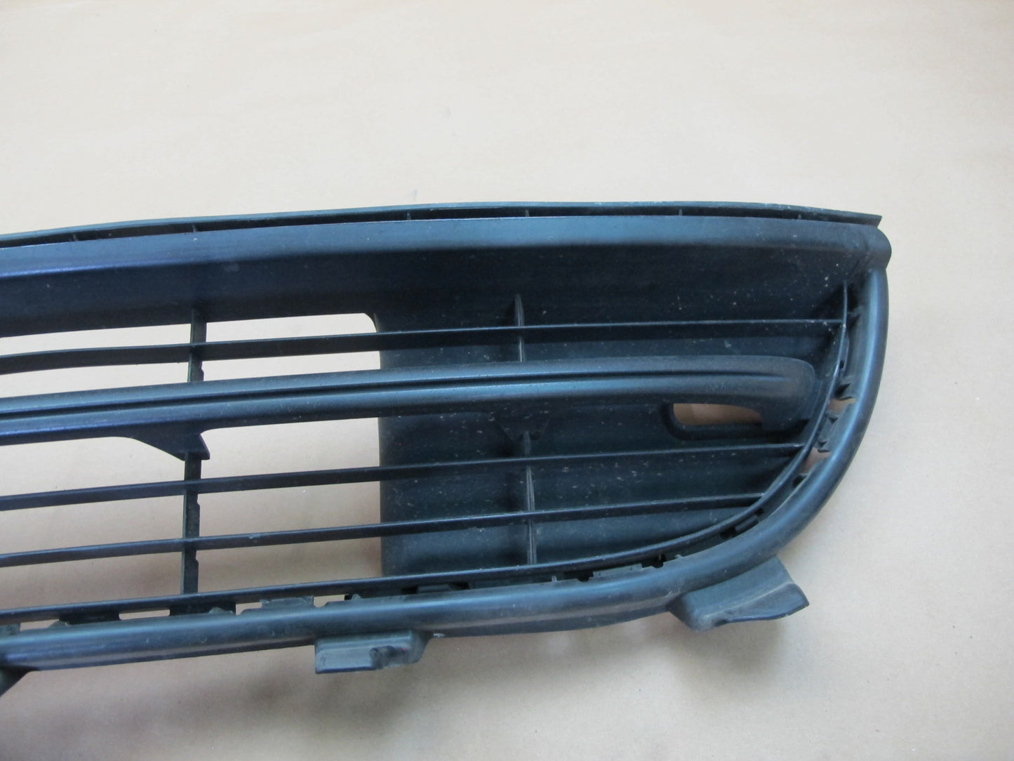 2010-2013 Porsche Panamera 970 Front Bumper Lower Center Grille 97050554302