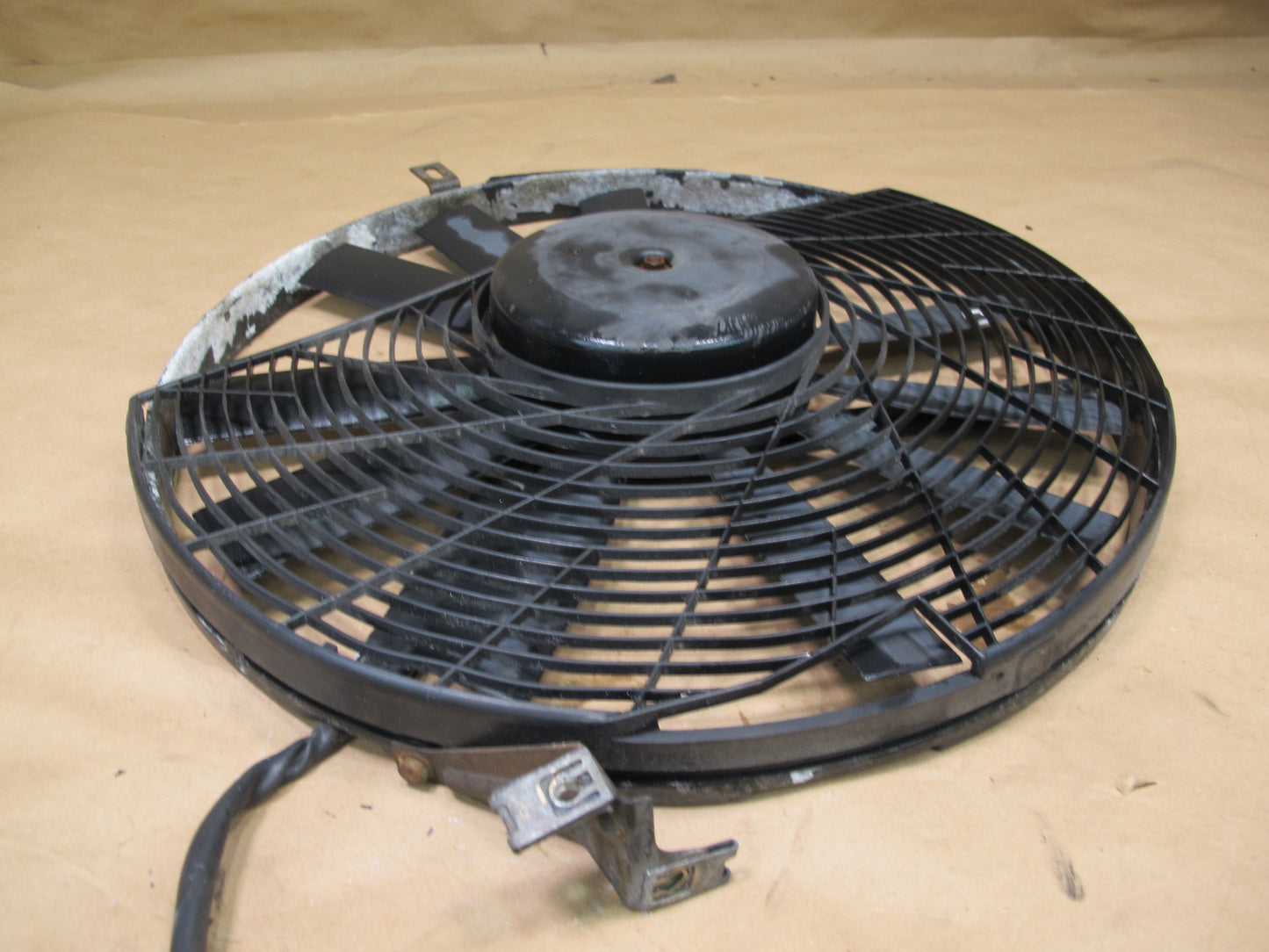 86-91 Mercedes W126 Engine Cooling Fan Motor OEM