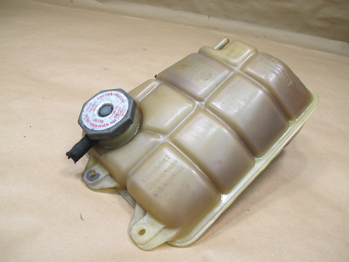 84-91 Mercedes W126 Engine Expansion Overflow Reservoir Bottle Tank OEM