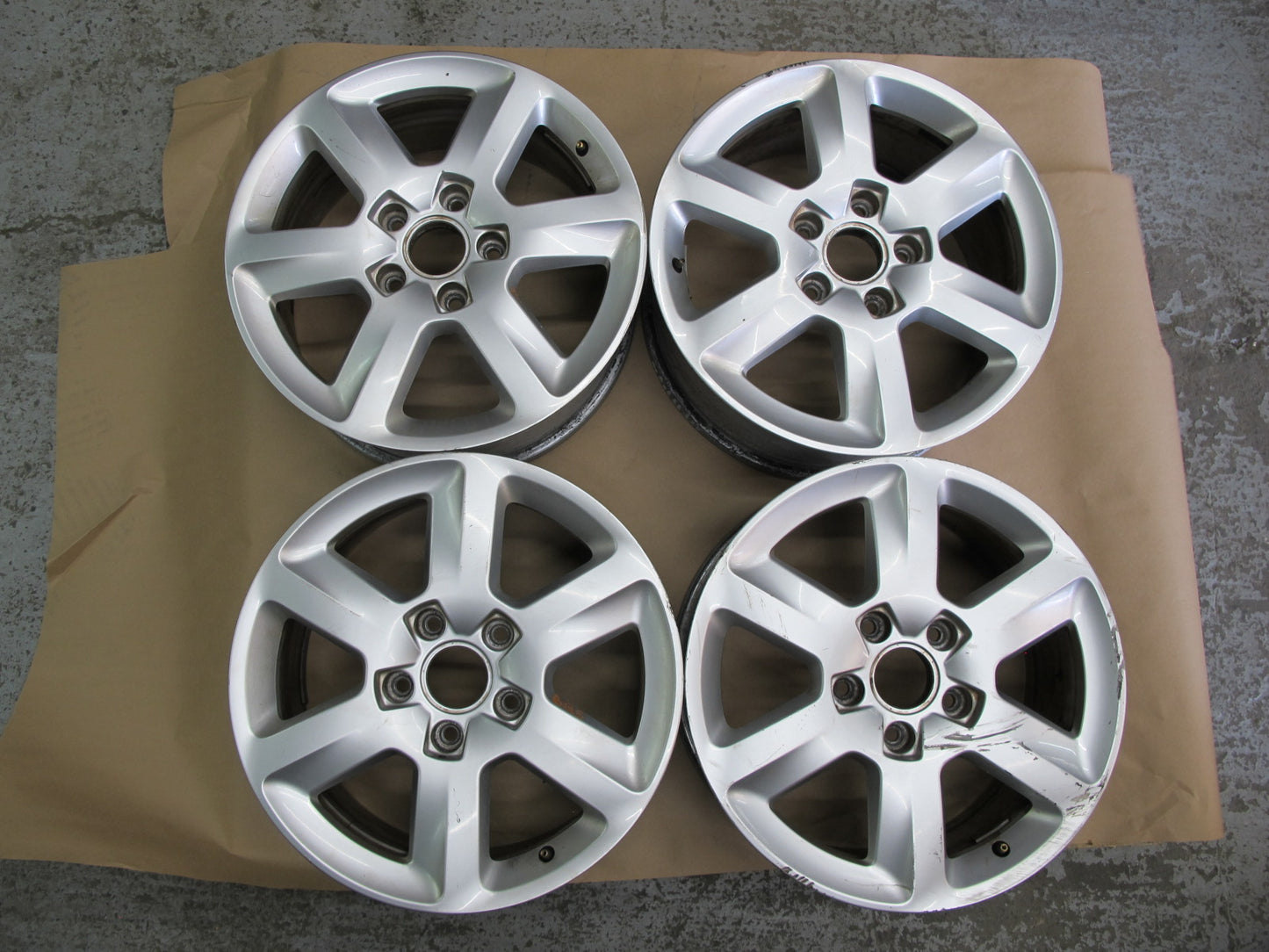 10-15 Audi 4L Q7 Set of 4 Alloy Wheel 18" R18 Rim 18X8J ET50 ET56 OEM