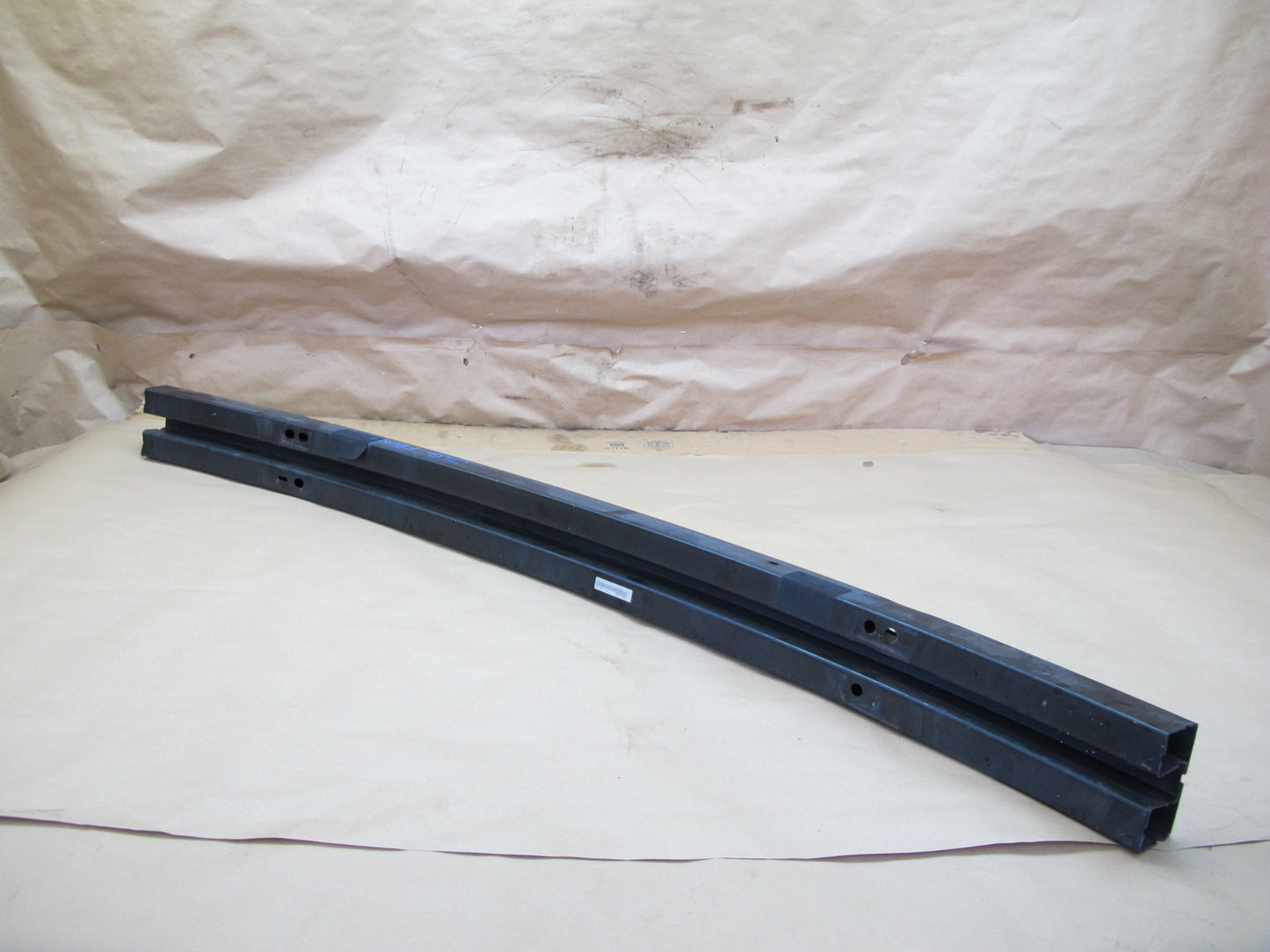 98-05 Lexus GS430 GS300 Front Bumper Reinforcement Impact Bar w Foam OEM