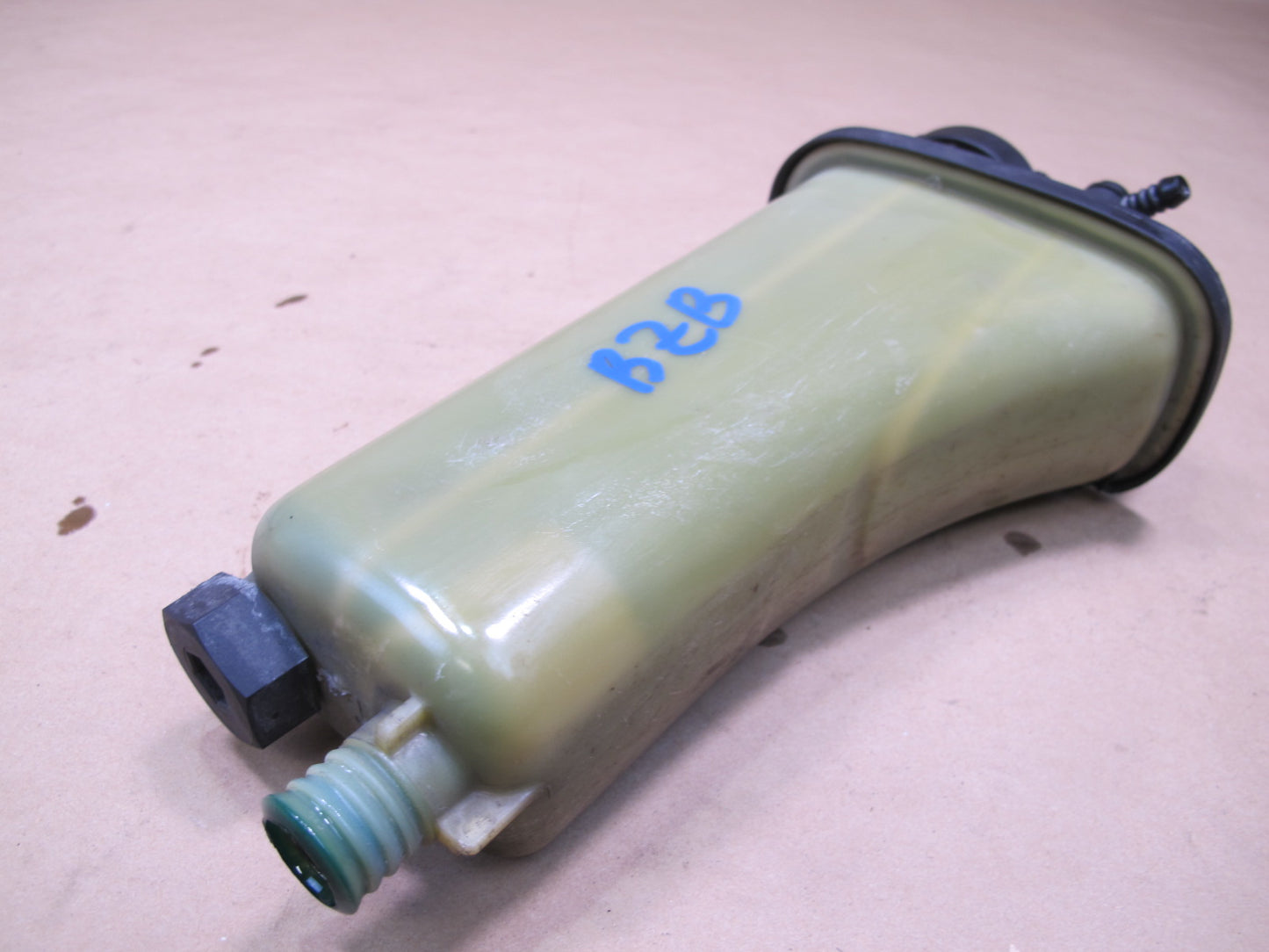 97-02 BMW E36/7 Z3 Engine Coolant Expansion Overflow Reservoir Tank OEM