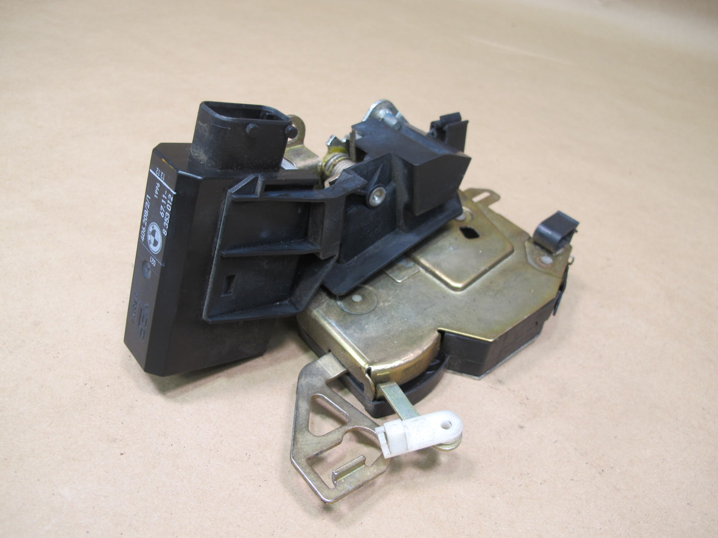 97-02 BMW E36/7 Z3 Right Passenger Door Lock Latch Actuator OEM