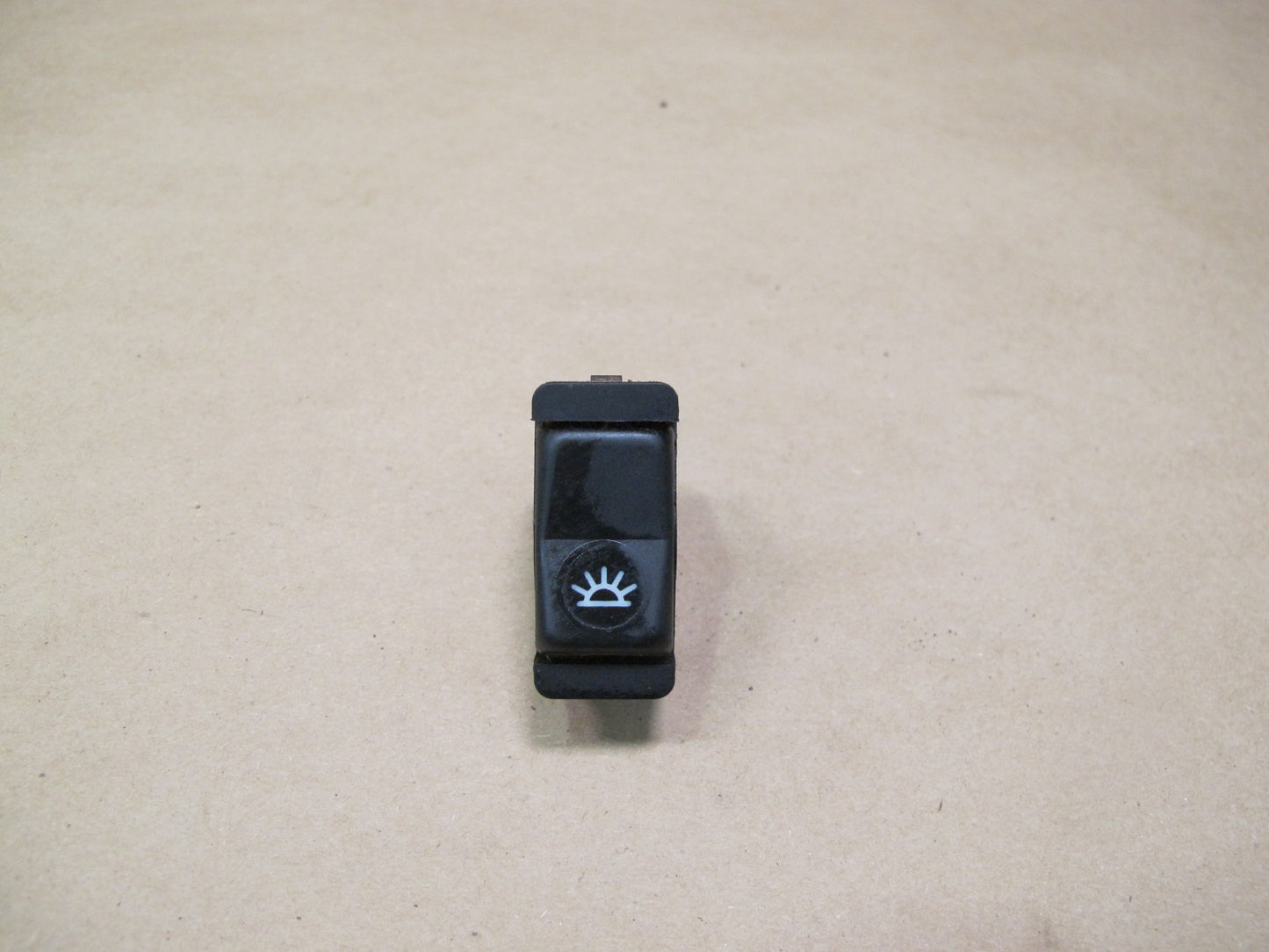 86-91 Mercedes W126 Interior Light Lamp Button Switch 0008205910 OEM