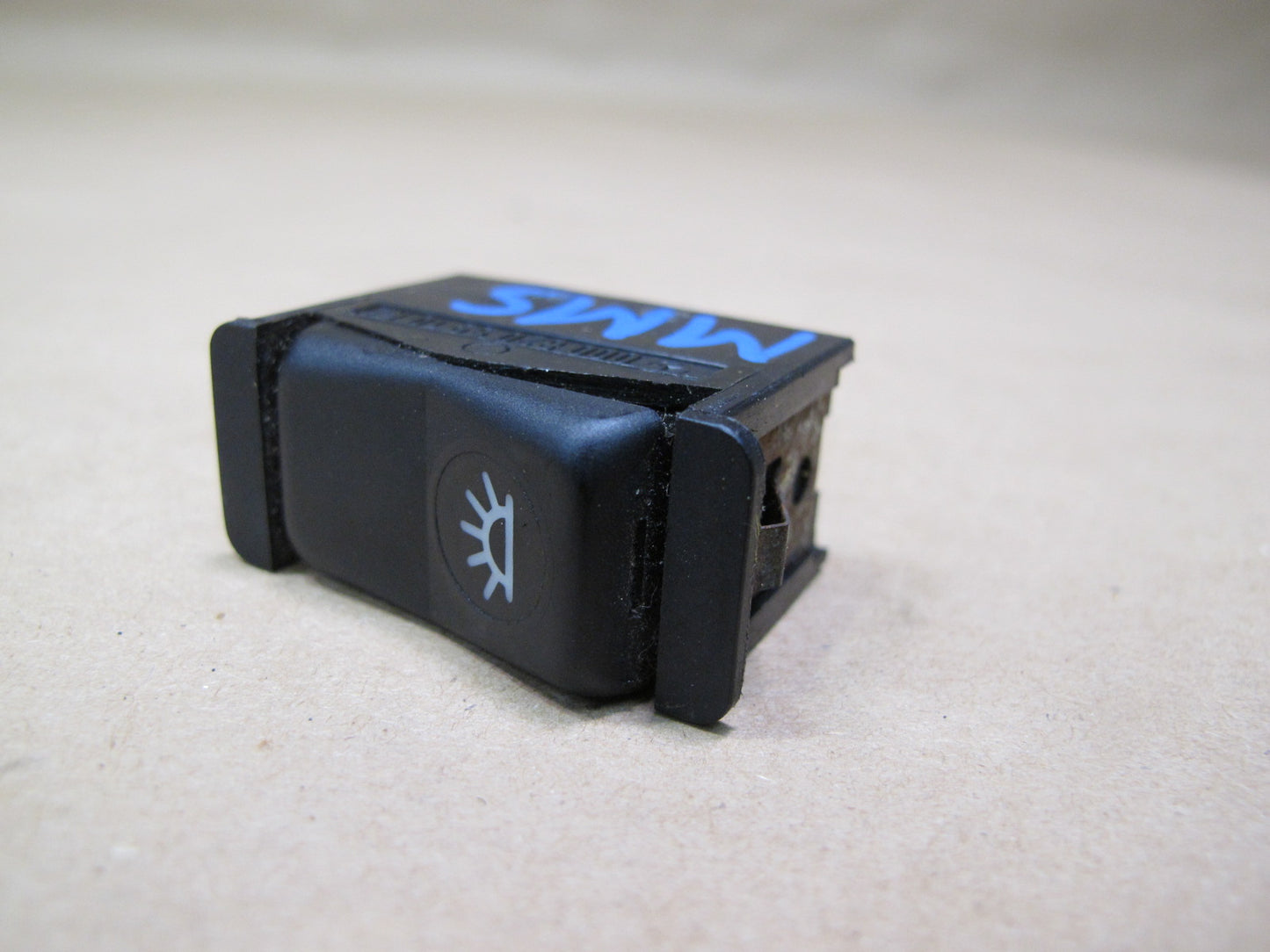 86-91 Mercedes W126 Interior Light Lamp Button Switch 0008205910 OEM