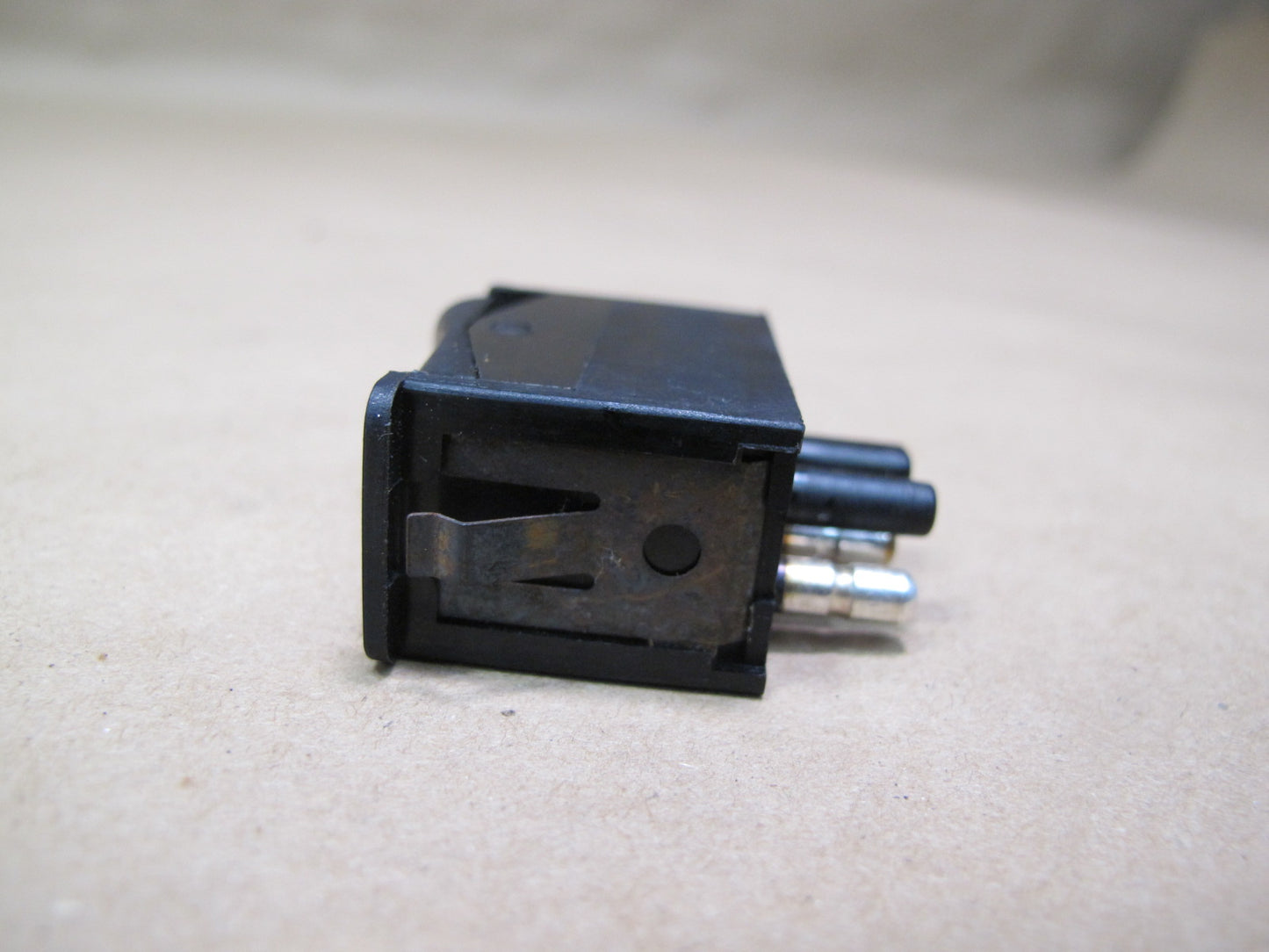 86-91 Mercedes W126 Interior Light Lamp Button Switch 0008205910 OEM