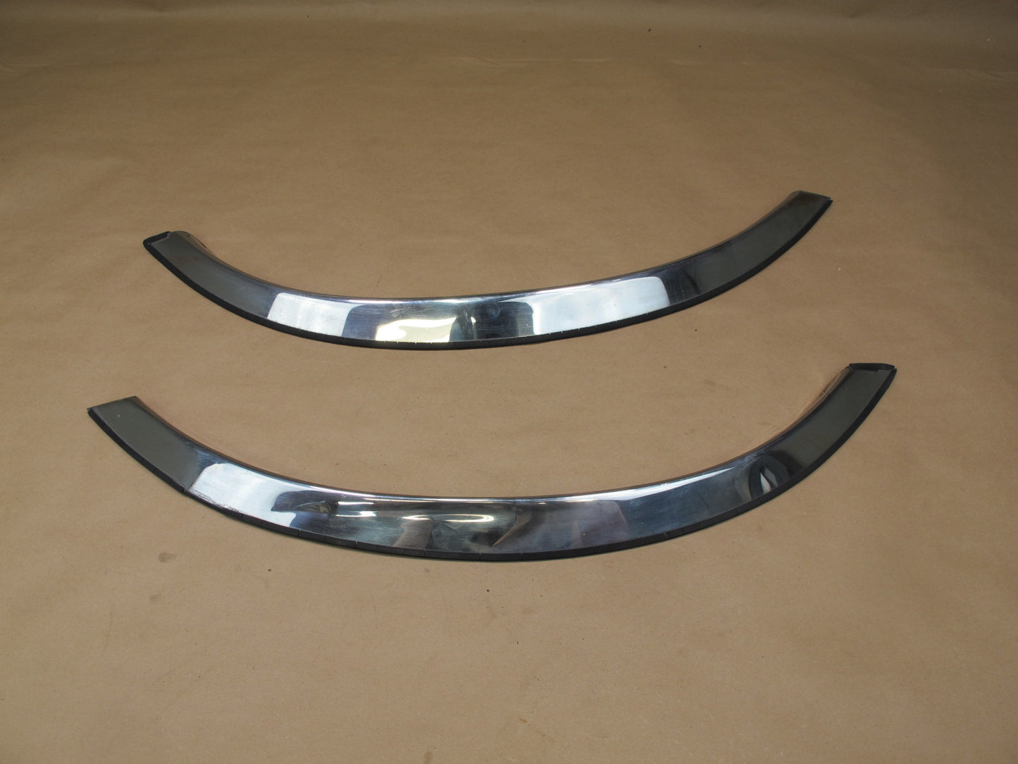 86-91 Mercedes W126 Set of 2 Rear Fender Wheel Arch Chrome Trim Molding OEM