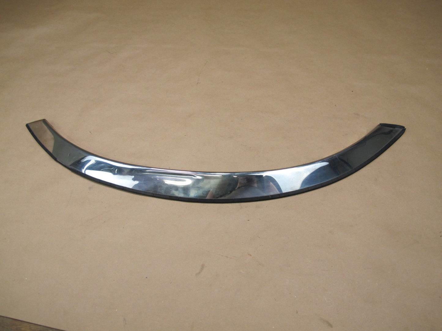 86-91 Mercedes W126 Set of 2 Rear Fender Wheel Arch Chrome Trim Molding OEM