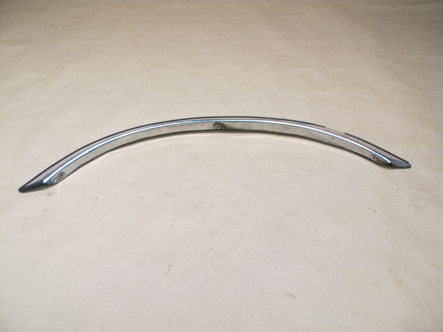 86-91 Mercedes W126 Set of 2 Rear Fender Wheel Arch Chrome Trim Molding OEM