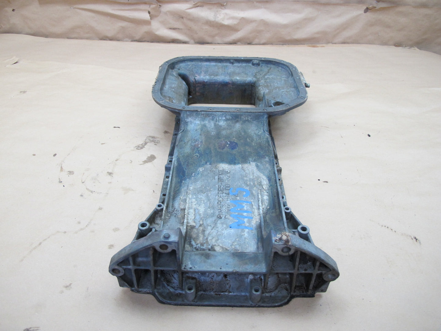 86-91 Mercedes W126 M117 Engine Motor Upper Oil Pan 1170140002 OEM