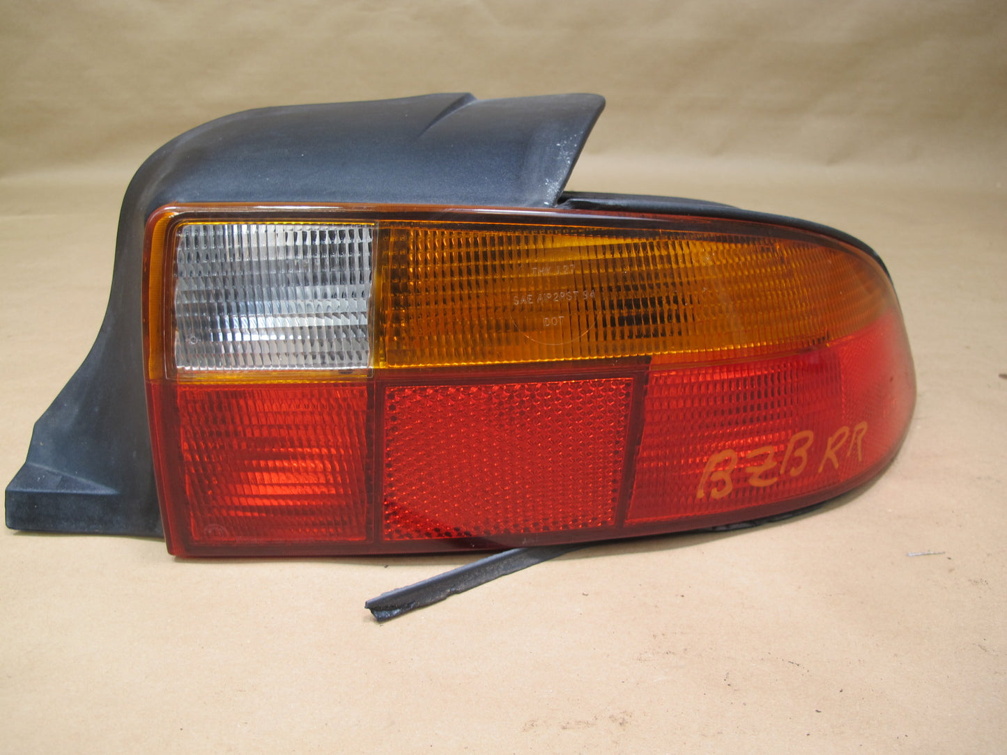 96-99 BMW E36/7 Z3 Roadster Set of 2 Rear Left & Right Tail Light Lamp OEM