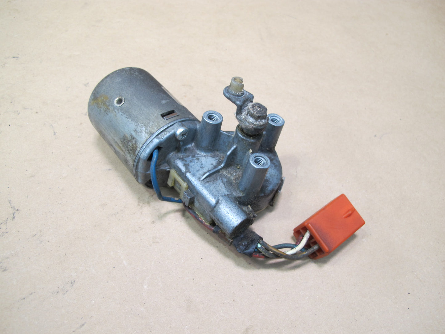 84-91 Porsche 944 Windshield Wiper Transmission Linkage Motor OEM