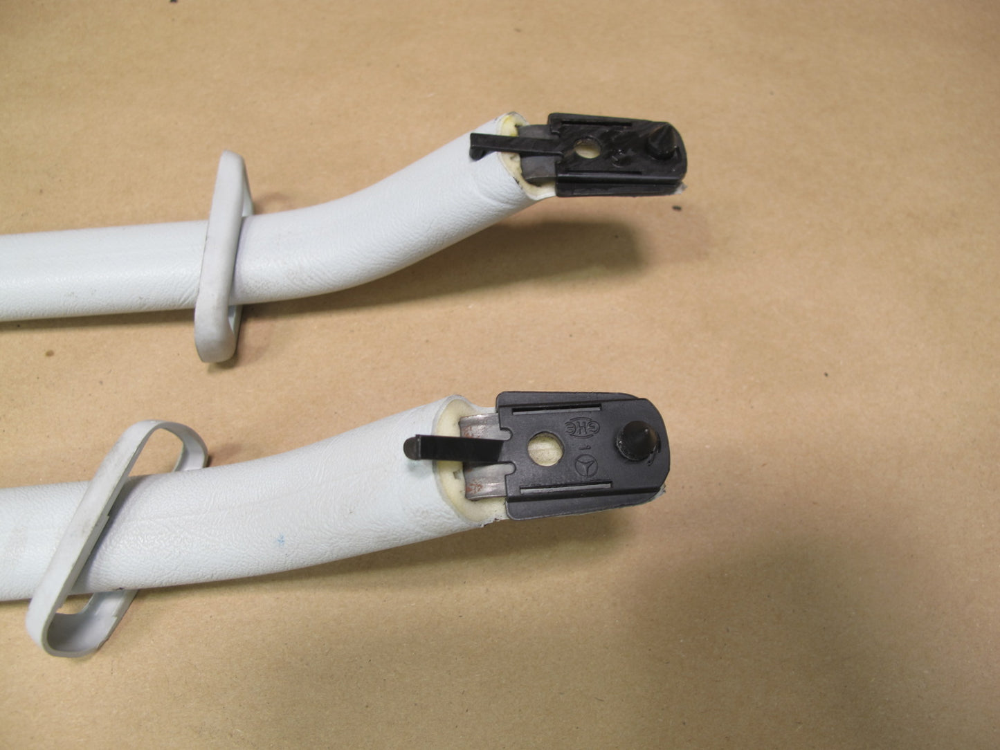 86-91 Mercedes W126 Set of 4 Front & Rear Overhead Grab Handle OEM