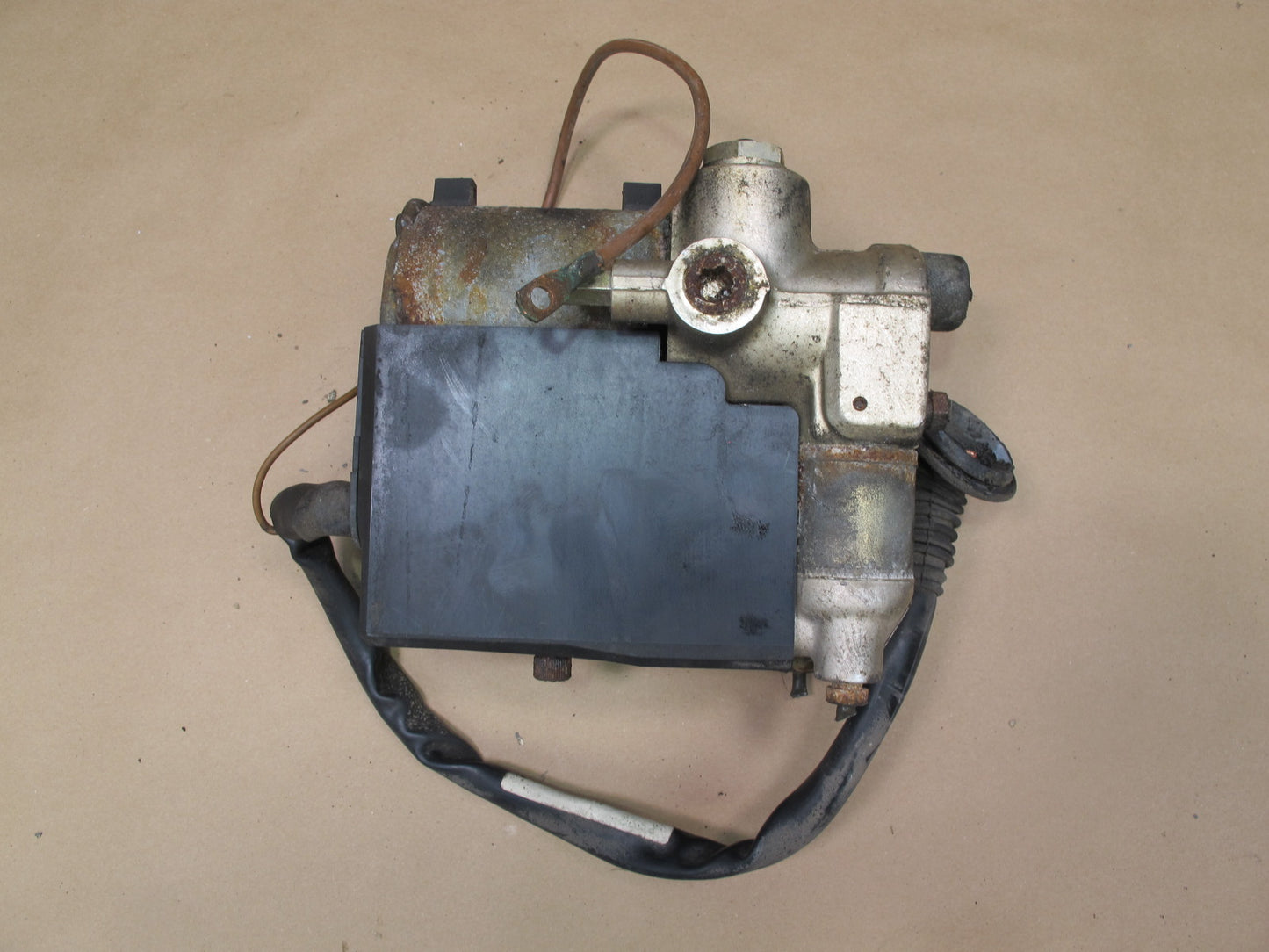 87-88 Porsche 944 NON Turbo ABS Anti-lock Brake Pump Assembly 0265200028 OEM