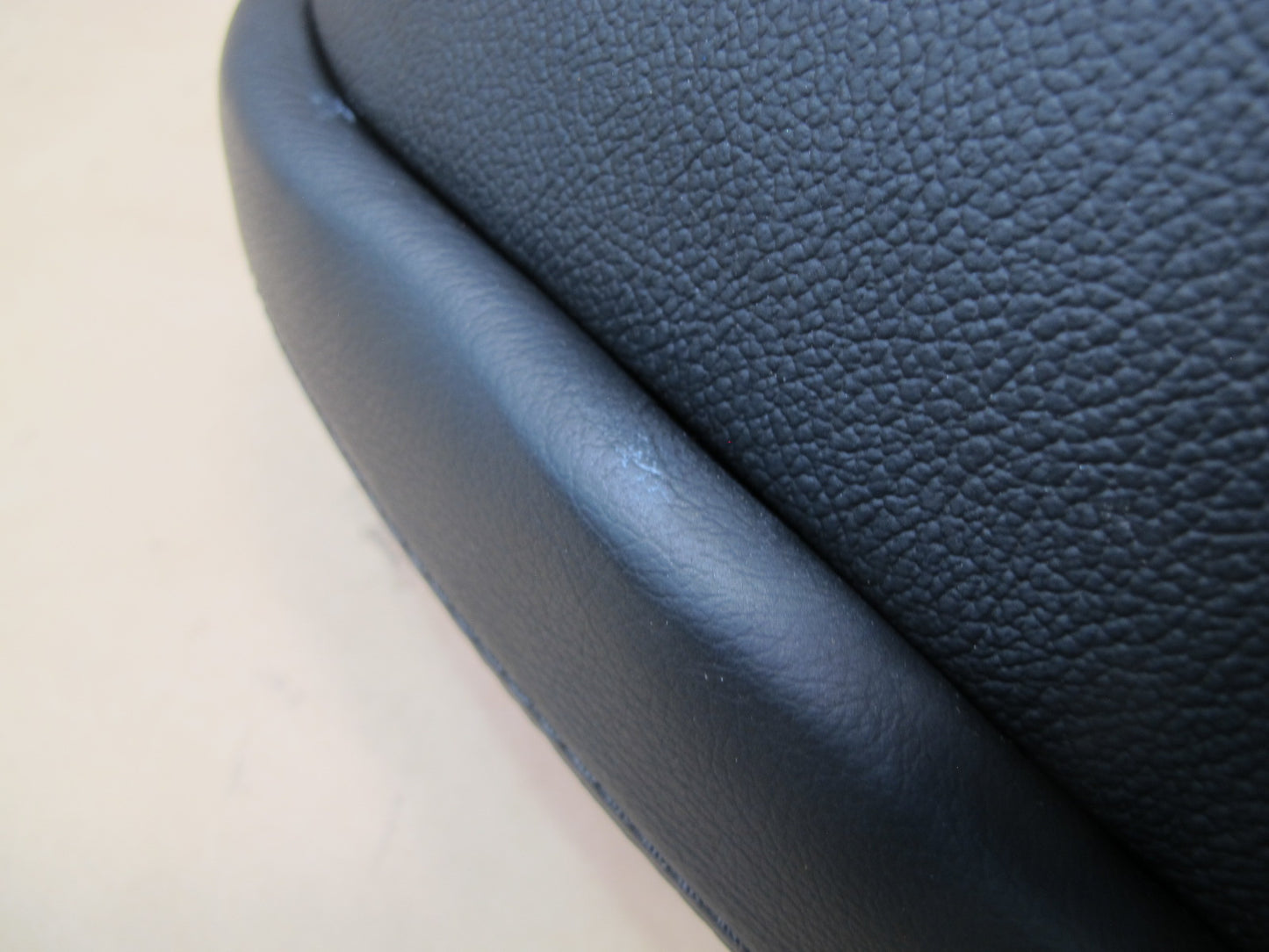 14-17 Maserati Ghibli M157 Front Left Driver Seat Leather Headrest Black OEM