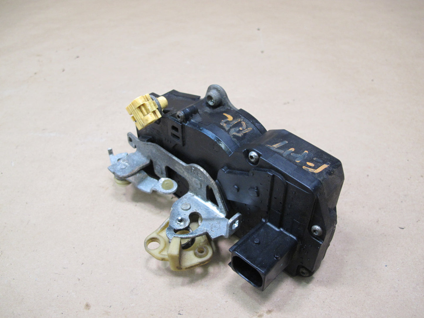 2003-2007 Hummer H2 Rear Left Door Lock Latch Actuator 15109623