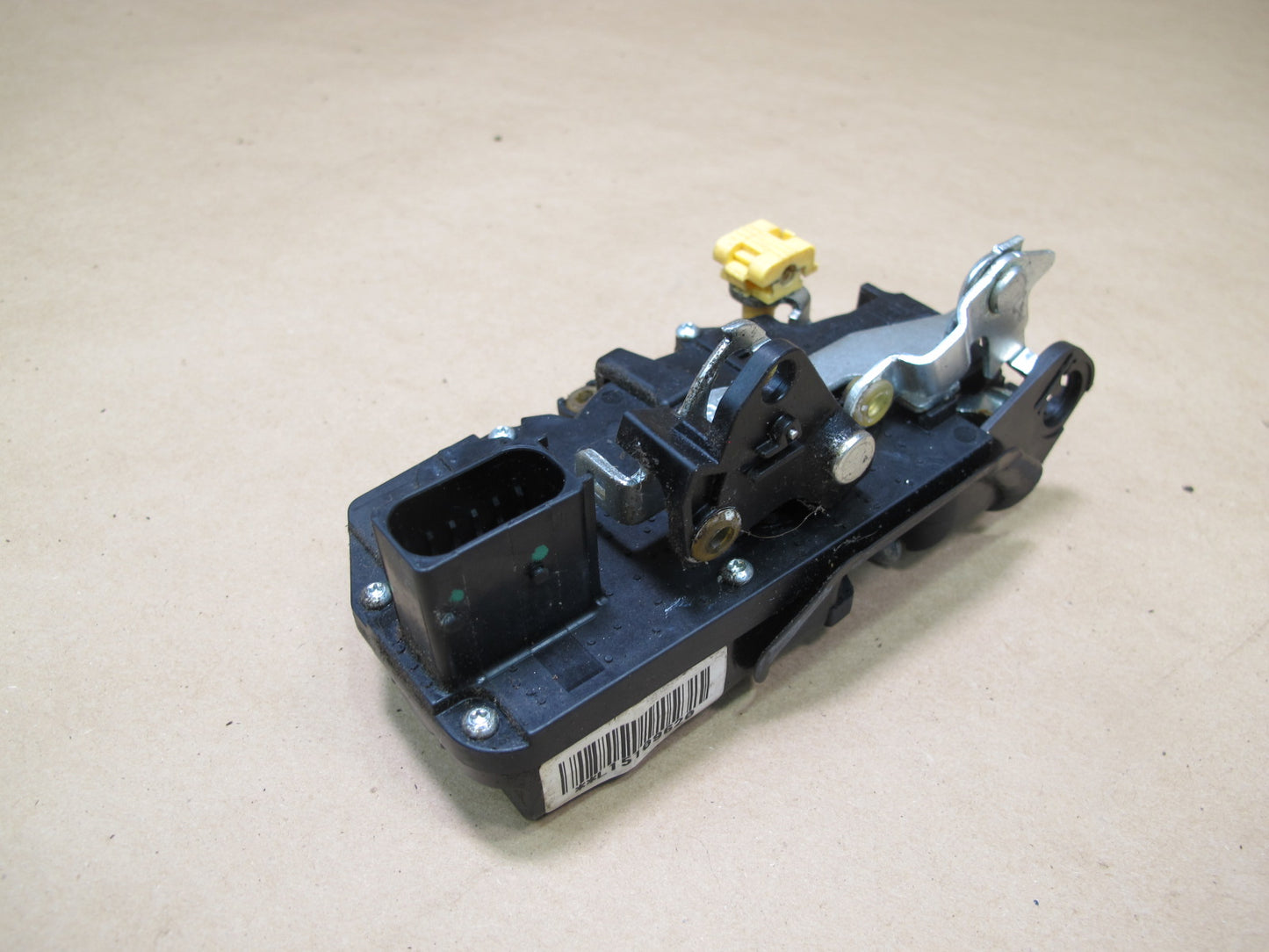 2003-2007 Hummer H2 Front Left Door Lock Latch Actuator 15109620