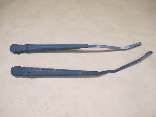 2003-2009 Hummer H2 Front Windshield Left & Right Wiper Arm Set of 2