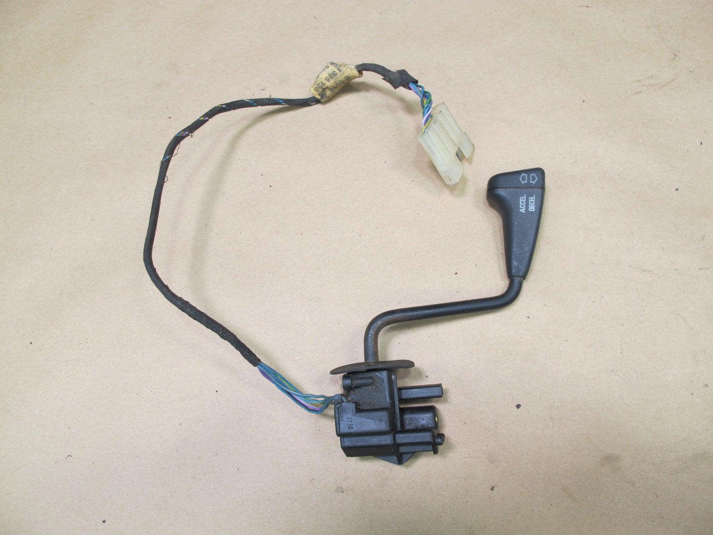 87-91 BMW E30 3-SERIES Steering Column Cruise Control Switch 1385130 OEM