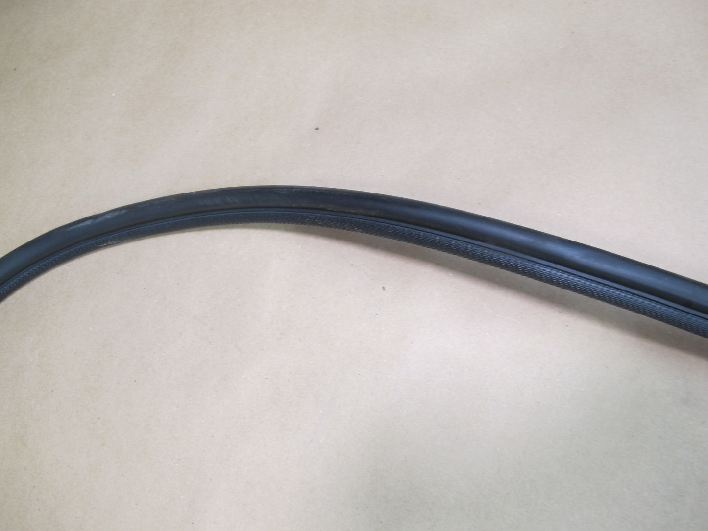 84-91 Porsche 944 Front Right Passenger Door Body Weatherstrip Rubber Seal OEM