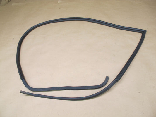 84-91 Porsche 944 Front Left Driver Door Body Weatherstrip Rubber Seal OEM