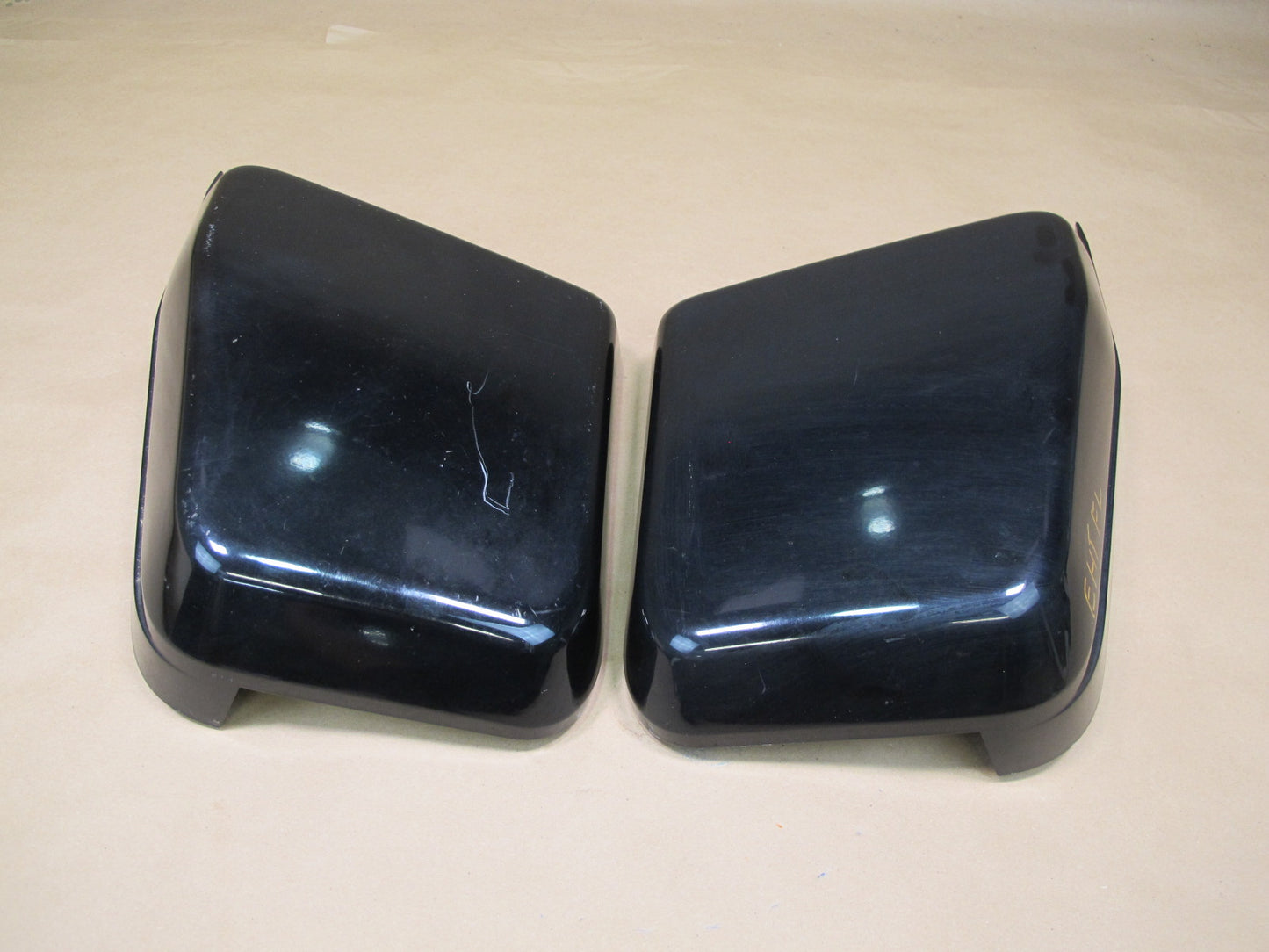 2003-2007 Hummer H2 Front Left & Right Bumper Side Cowl Cap Lid Cover Set of 2