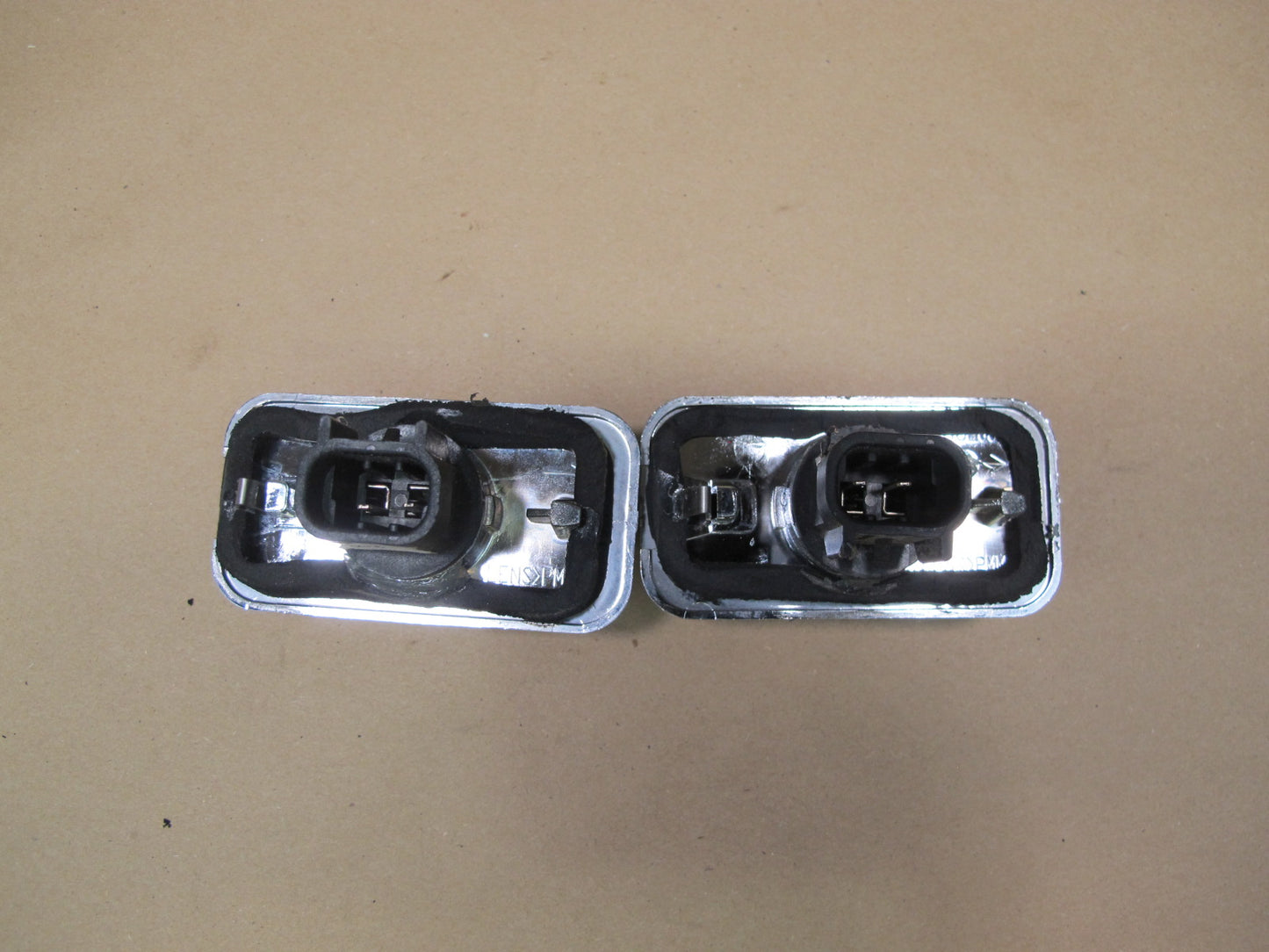 2003-2007 Hummer H2 Front & Rear Roof Clearance Marker Light Lamp Set of 6