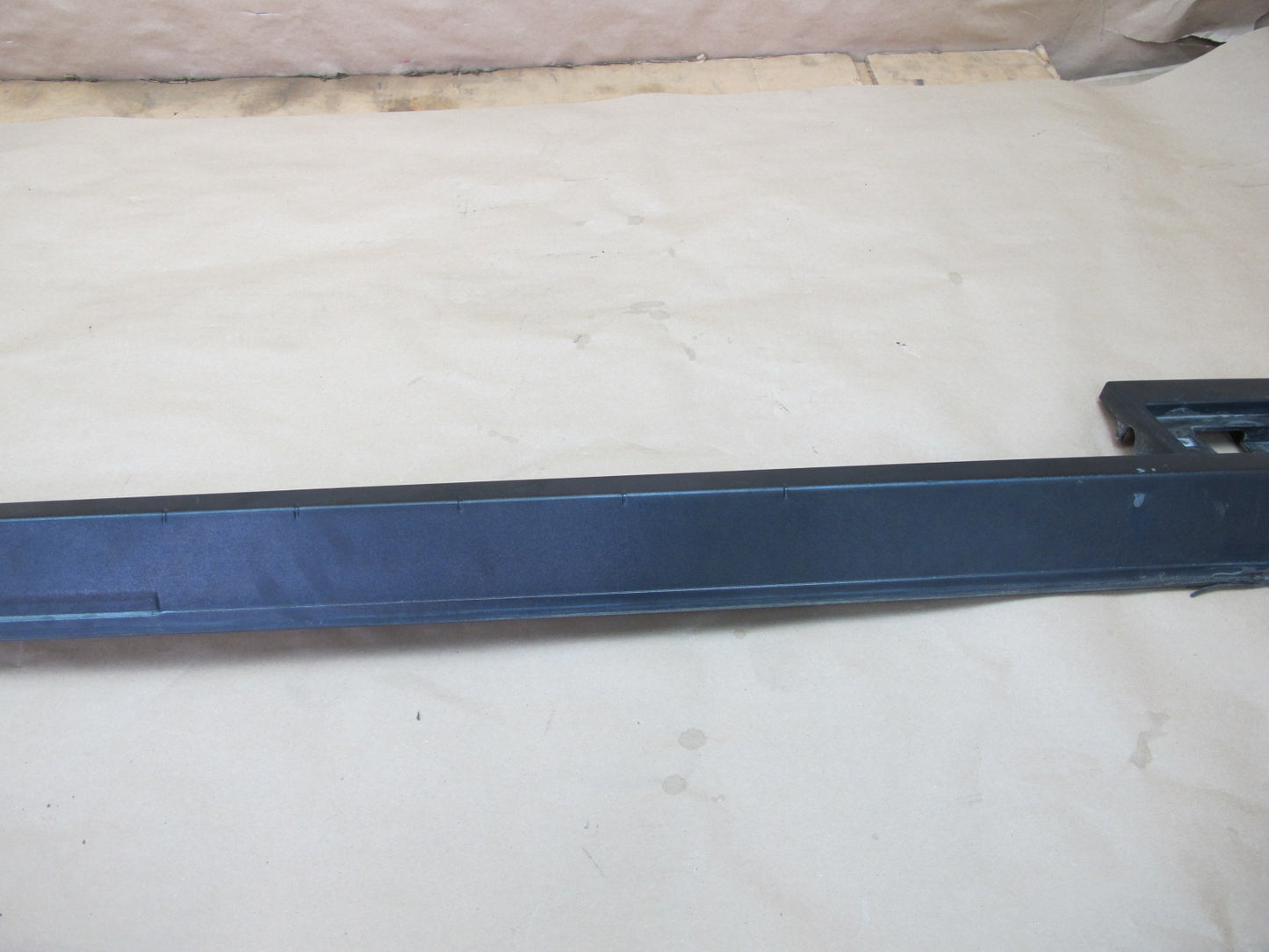 2003-2007 Hummer H2 Right Roof Rack Rail Cover  Molding