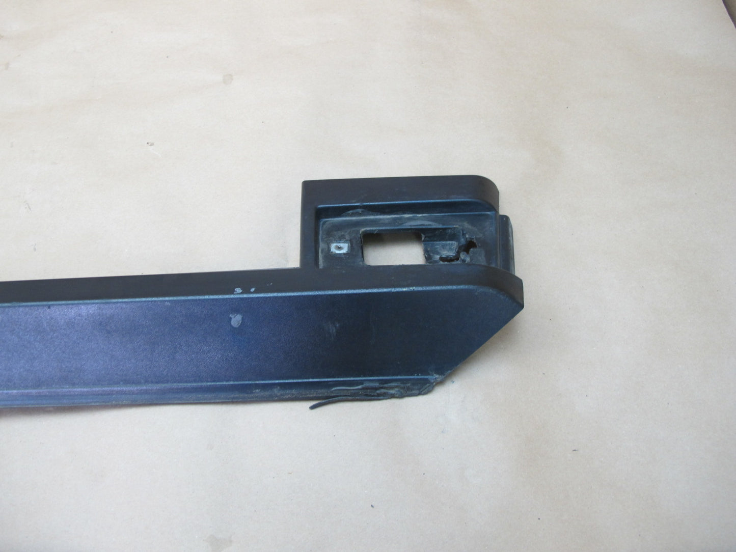 2003-2007 Hummer H2 Right Roof Rack Rail Cover  Molding