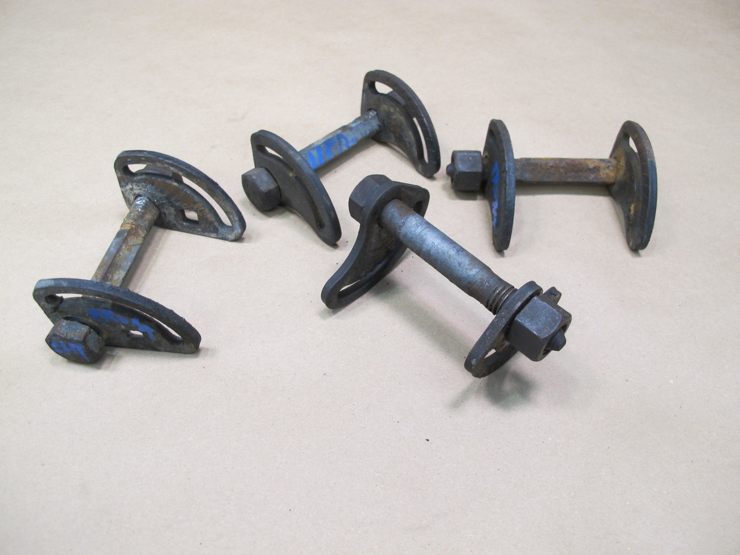 2003-2009 Hummer H2 Front Suspension Adjust Camber Bolt Set of 4