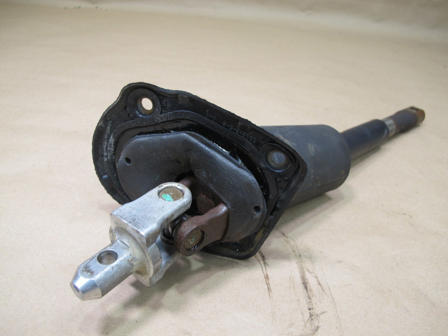 2003-2007 Hummer H2 Steering Column Intermediate Shaft