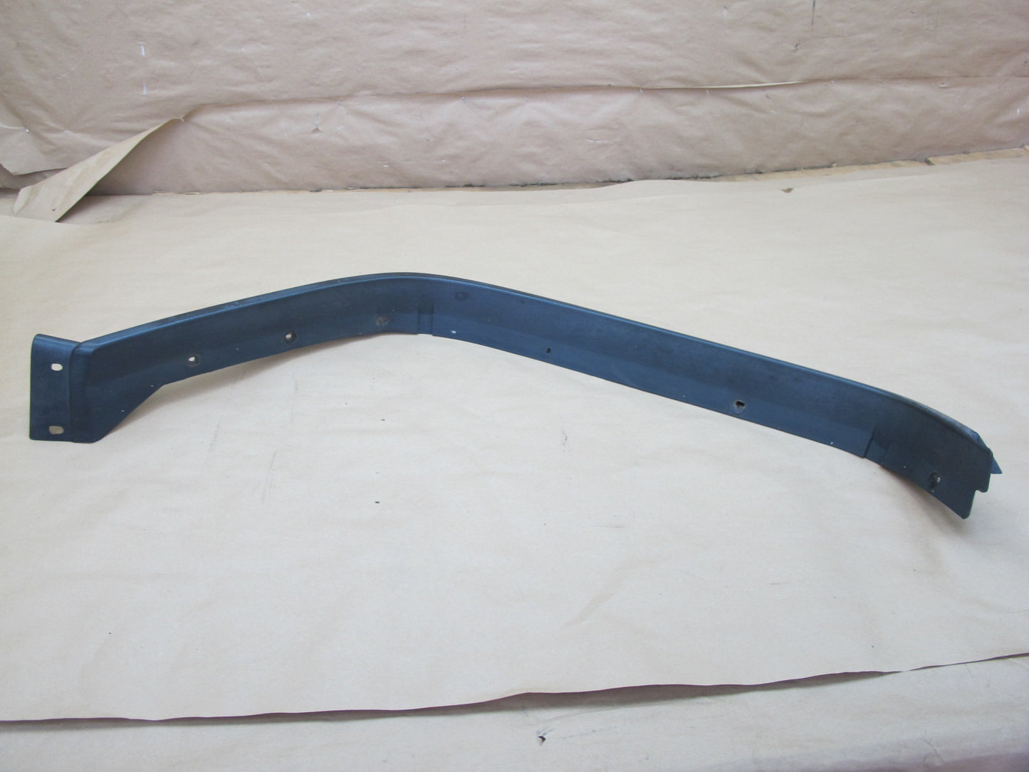 2003-2009 Hummer H2 Rear Left Fender Flare Wheel Arch Molding 131190829