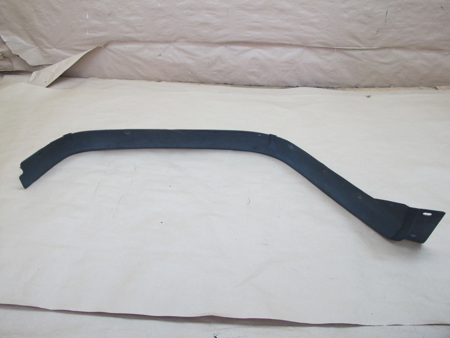 2003-2009 Hummer H2 Rear Left Fender Flare Wheel Arch Molding 131190829