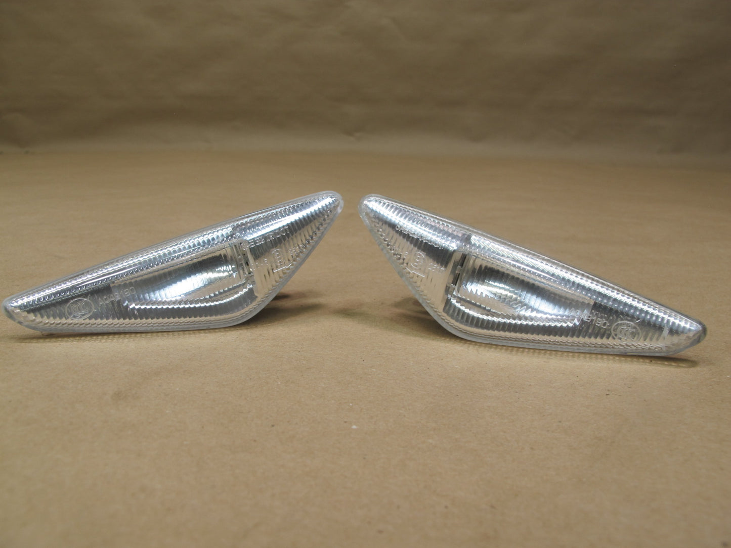 2007-2014 BMW E70 E71 E72 X6 Front Fender Left Right Side Marker Light Lamp Set