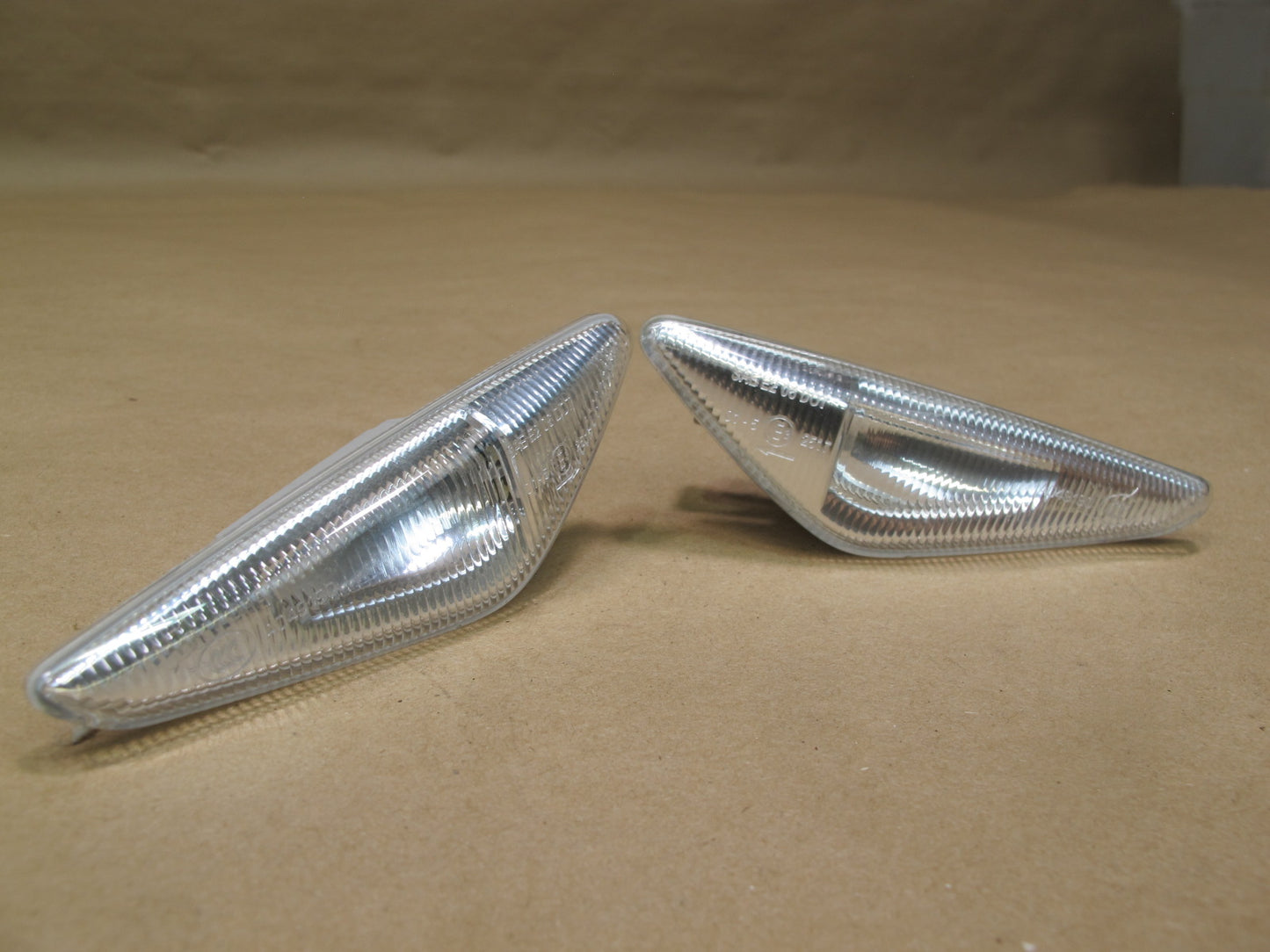 2007-2014 BMW E70 E71 E72 X6 Front Fender Left Right Side Marker Light Lamp Set