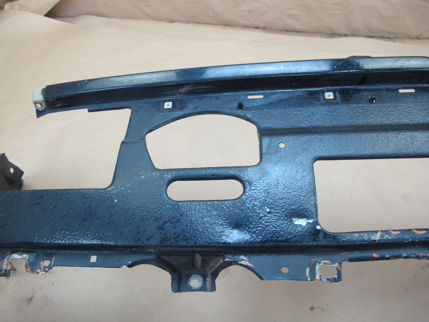 87-91 BMW E30 3-SERIES Front Bumper Metal Valance Panel OEM