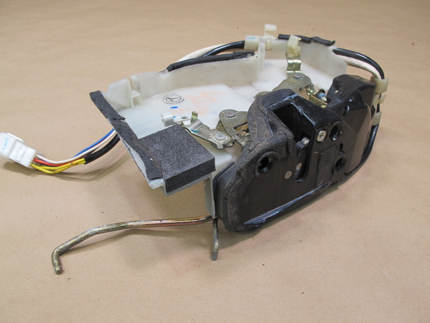 98-00 Lexus UCF20 LS400 Front Left Door Lock Latch Actuator OEM