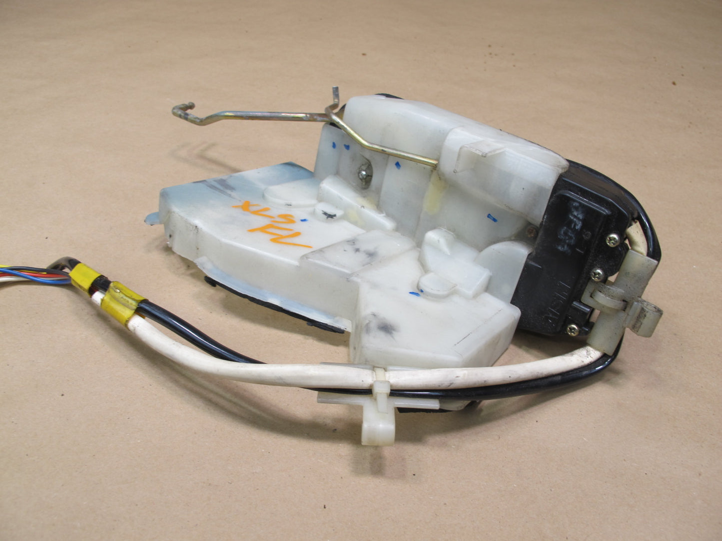 98-00 Lexus UCF20 LS400 Front Left Door Lock Latch Actuator OEM