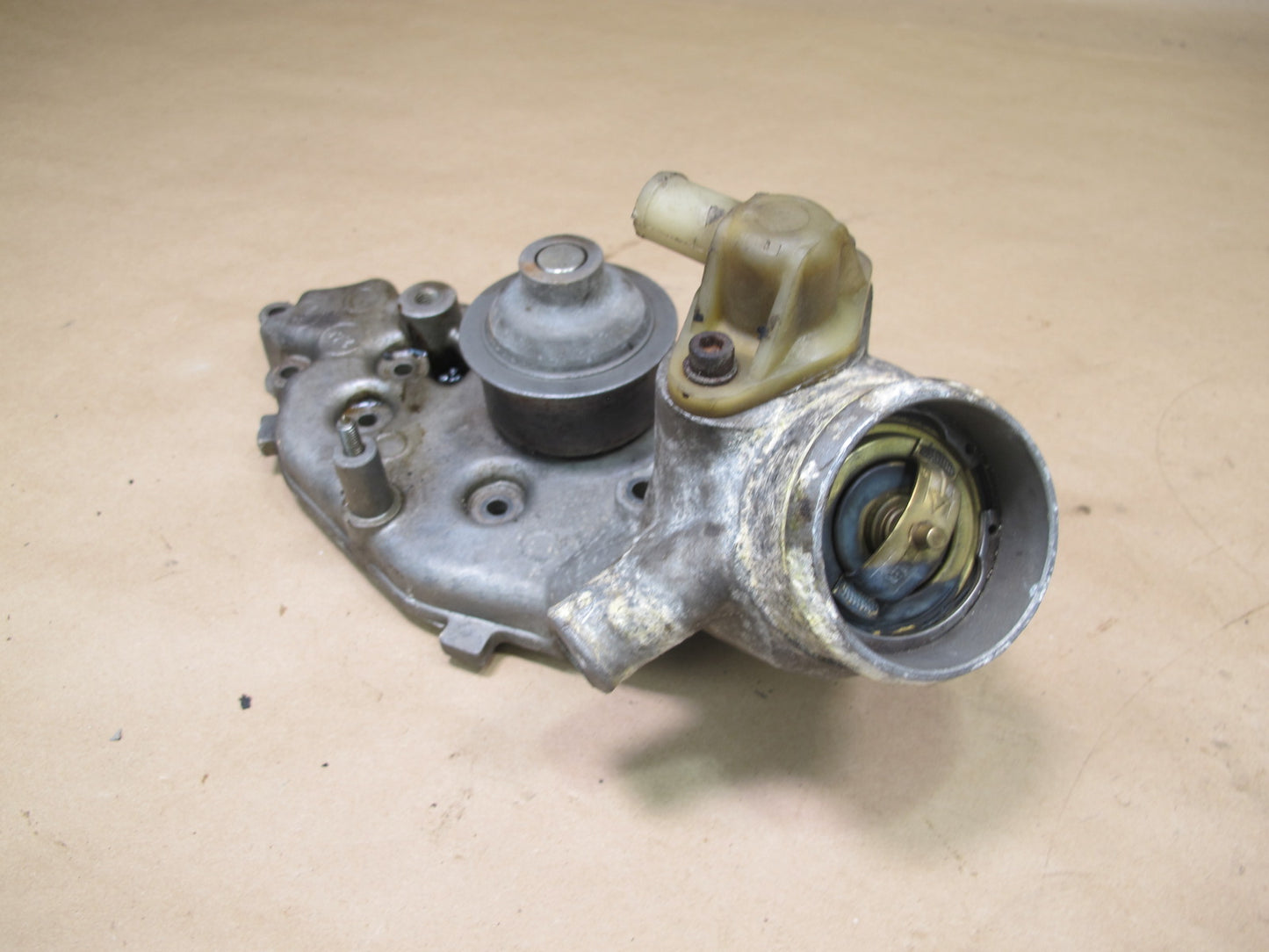 86-88 Porsche 944 NON Turbo Engine Coolant Water Pump 9441061243R OEM