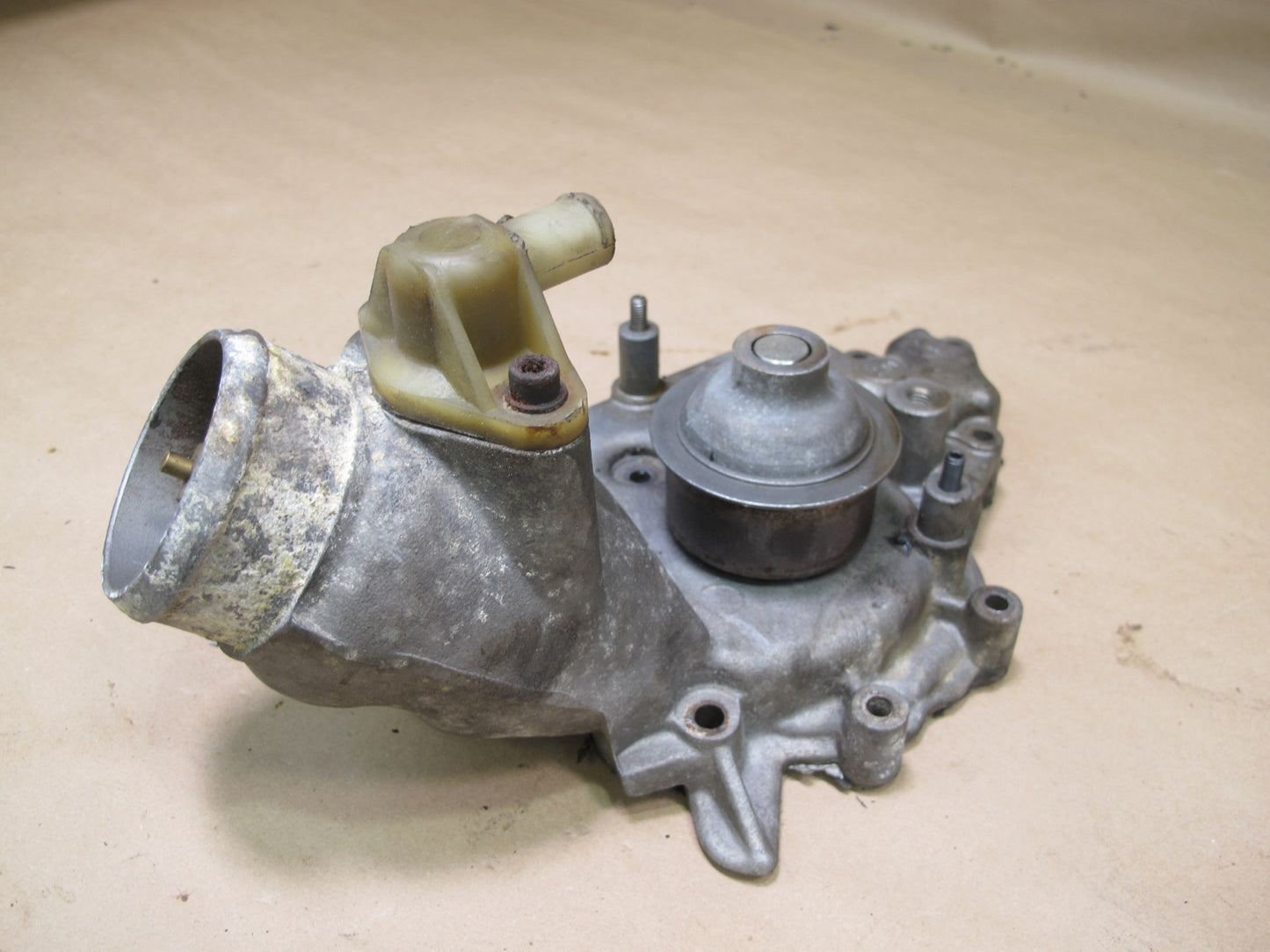 86-88 Porsche 944 NON Turbo Engine Coolant Water Pump 9441061243R OEM